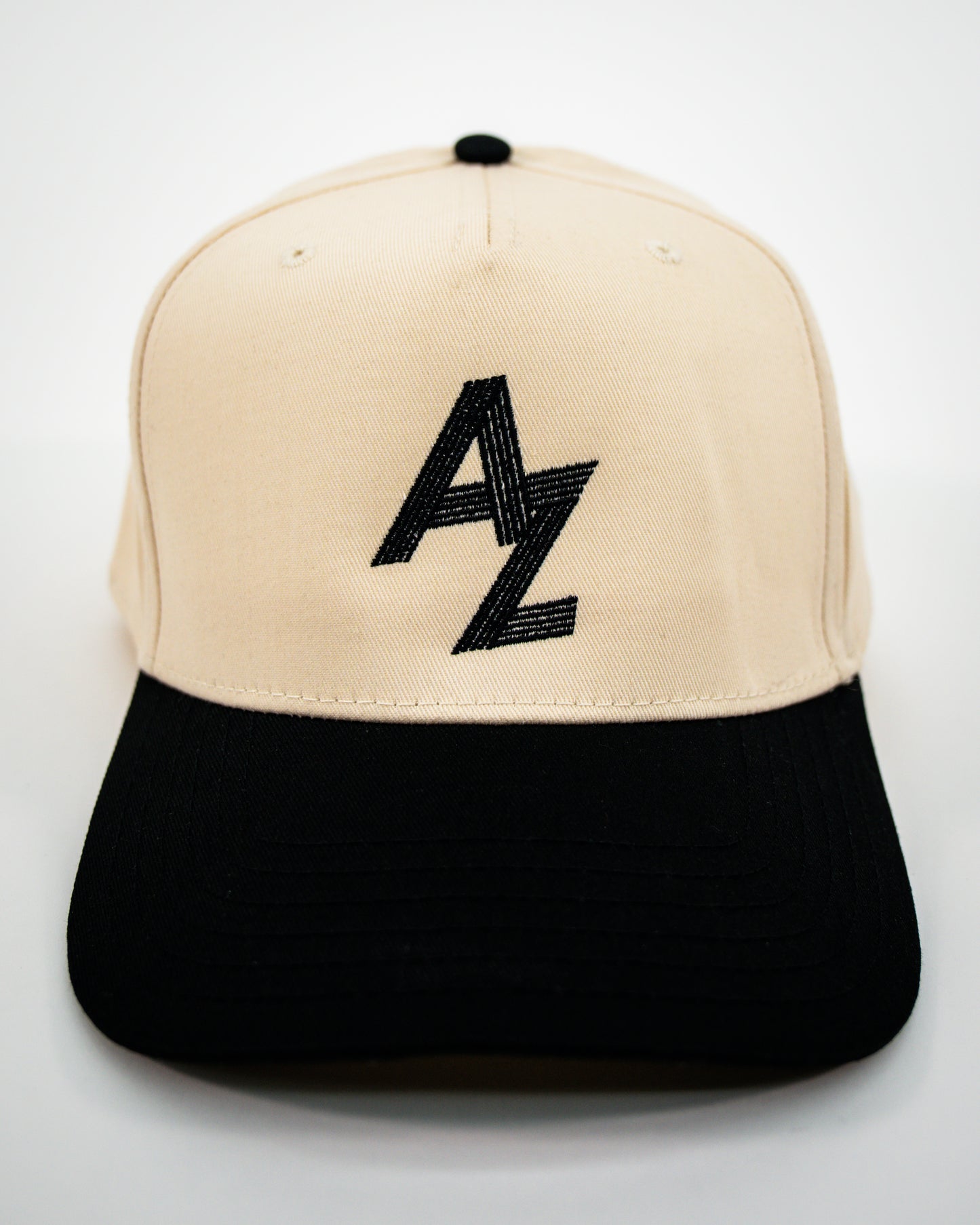 AZ Edge | Off-White